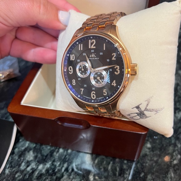 Adee Kay Men’s Watch - Picture 4 of 7